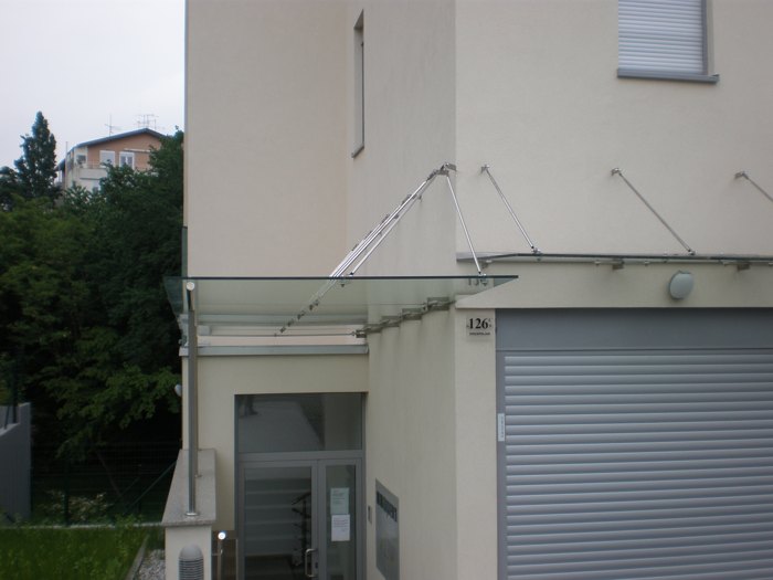 Staklene ograde — izvedeni rad 5