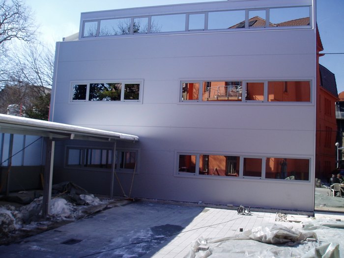 Aluminij — izvedeni rad 8